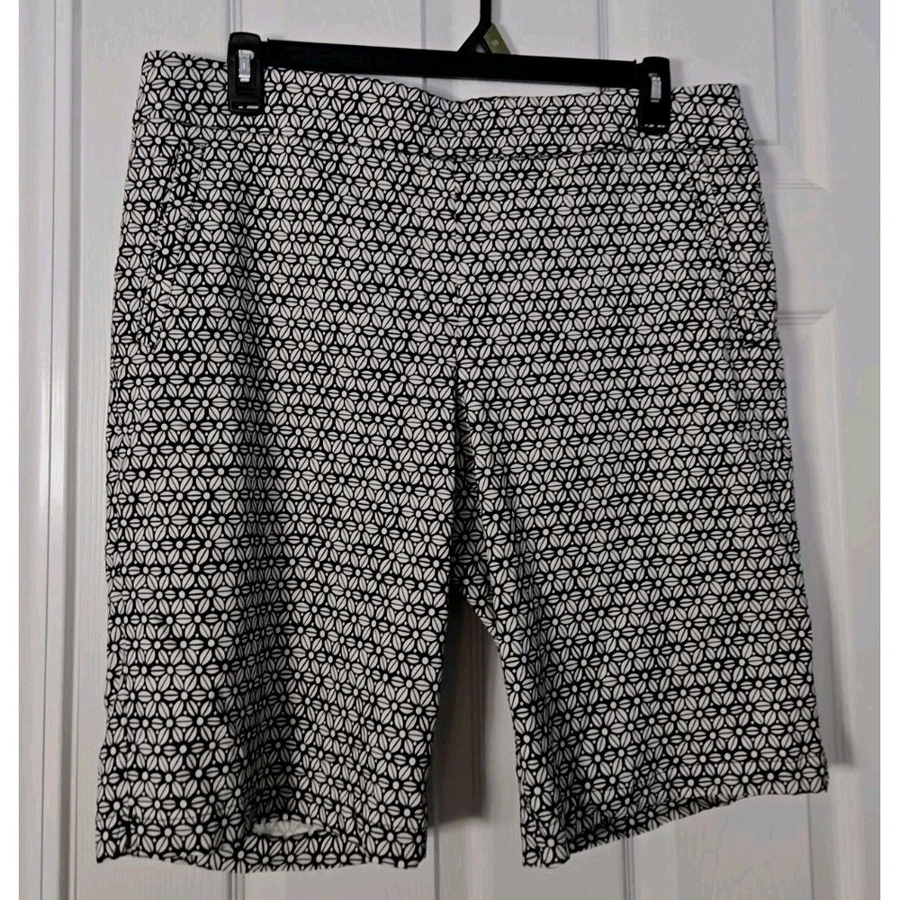 Kim Rogers Long Shorts  Size 18 Black &‎ White Print Elastic & Pullon